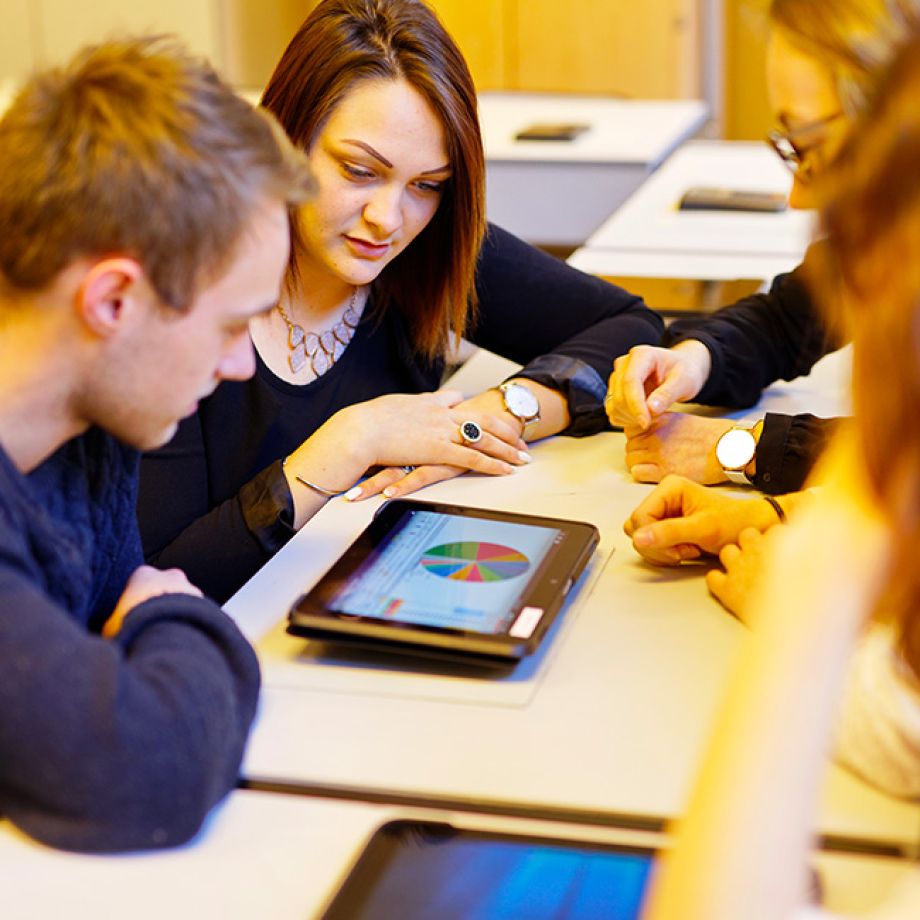 Gestion des entreprises et des administrations